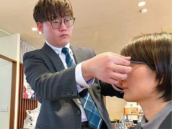 フィッティングの様子