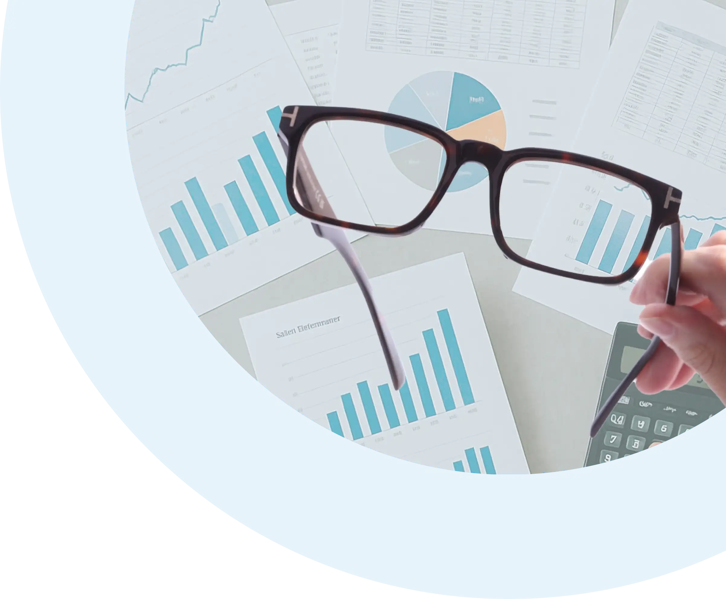 数字でみるメガネスーパー